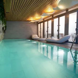 **** Hotel B55 France