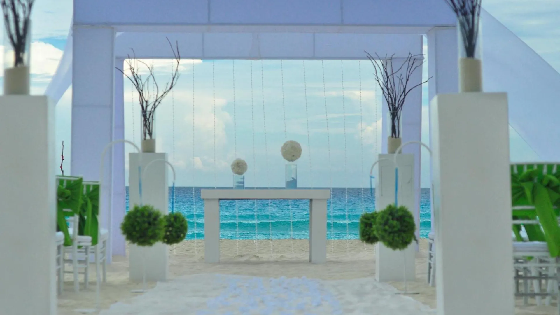 The Sens Tulum Riviera By Oasis Hotel Akumal